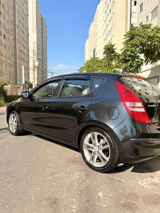 HYUNDAI I30 2.0 MPI 16V GASOLINA 4P AUTOMÁTICO